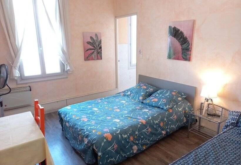 Номер Стандарт Трехместный, Hôtel Le Vauban