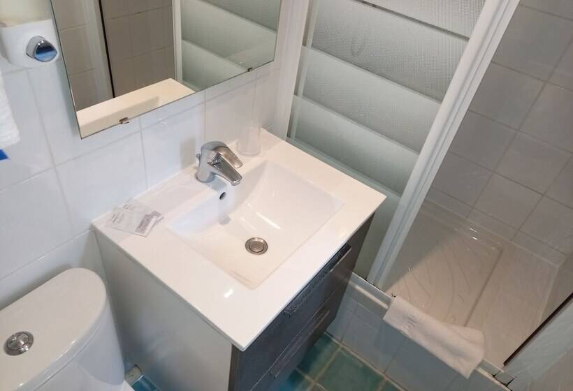 Номер Стандарт, Hôtel Le Vauban