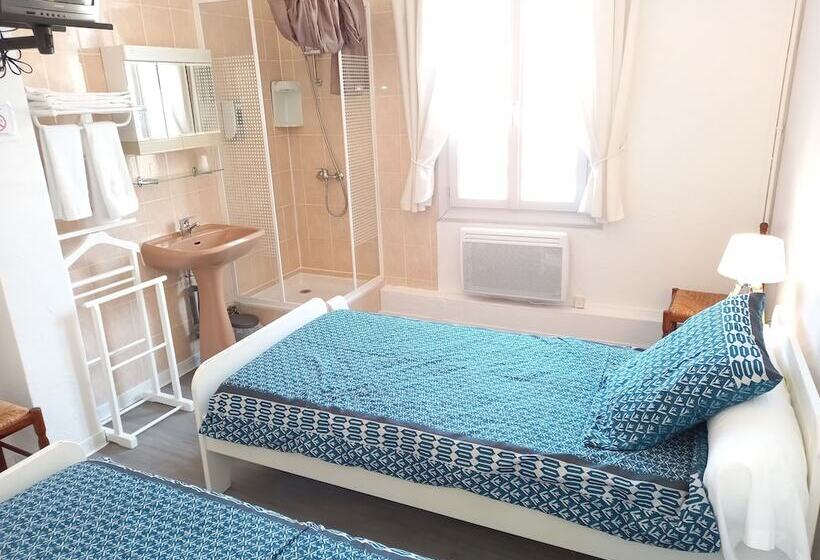 Номер Стандарт, Hôtel Le Vauban