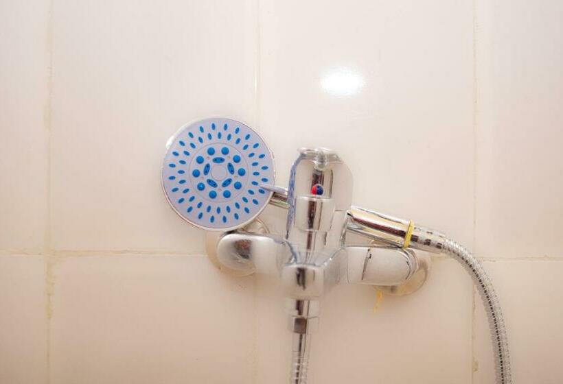 חדר סטנדרט נוף לבריכה, Jabali Bungalows Lodge