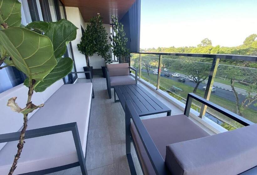 סוויטה עם מרפסת, Otel Hotel Suite