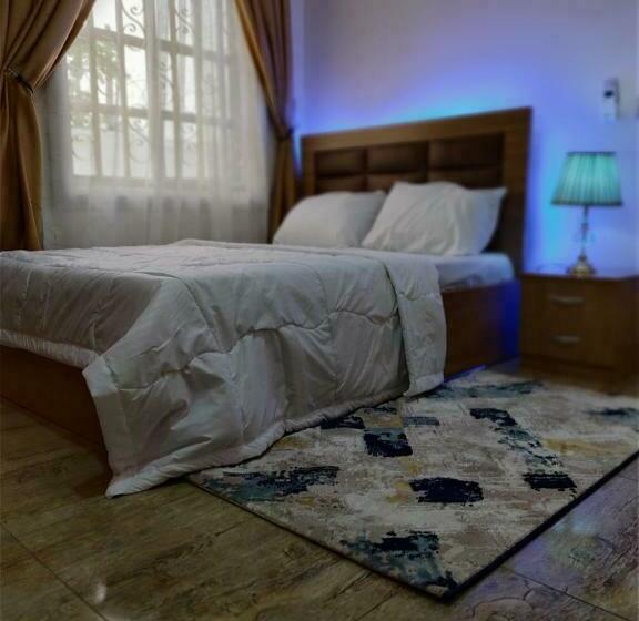 اتاق لوکس, Vintz Apartments