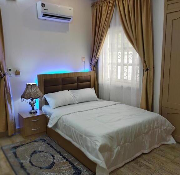 اتاق لوکس, Vintz Apartments