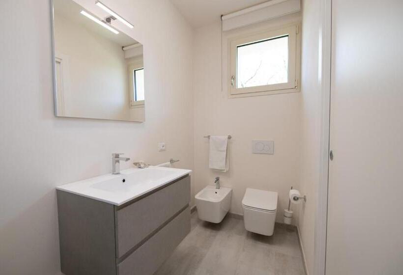 غرفة قياسية, L Agrumeto