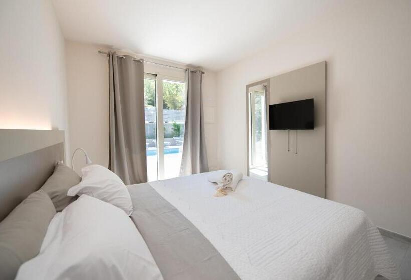 غرفة قياسية سرير كينج, L Agrumeto