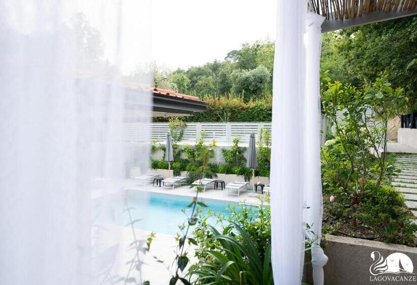 غرفة قياسية, L Agrumeto