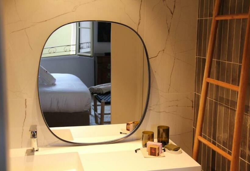 חדר דחוקס עם מיטת קינג, Marcelle En Camargue