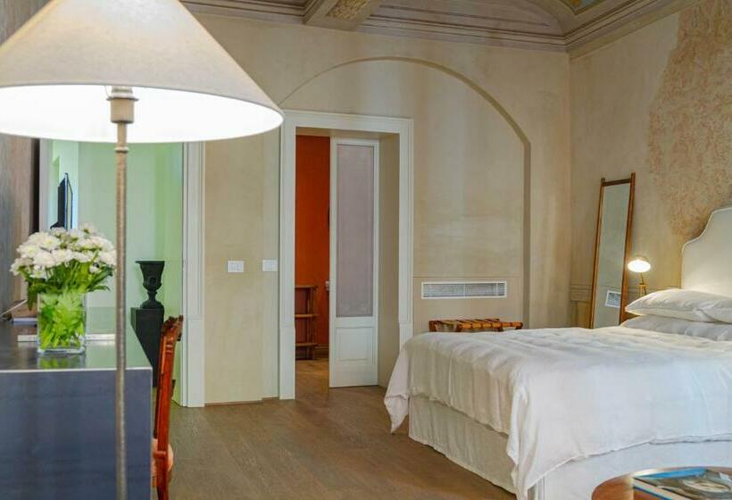 اتاق لوکس, Palazzo Glori 6