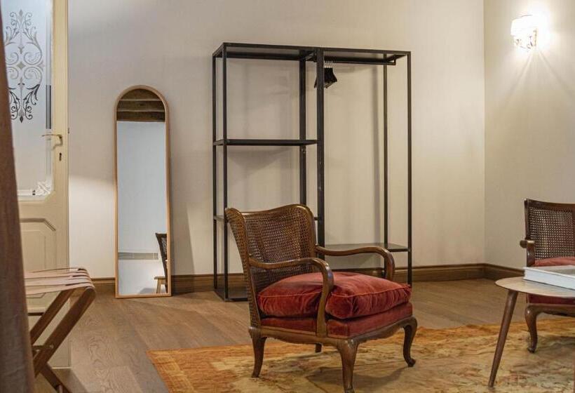 سوییت لوکس, Palazzo Glori 6