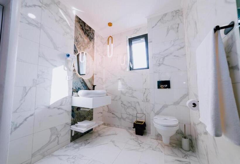 غرفة قياسية مطلة على الجبل, Pensiunea Heaven