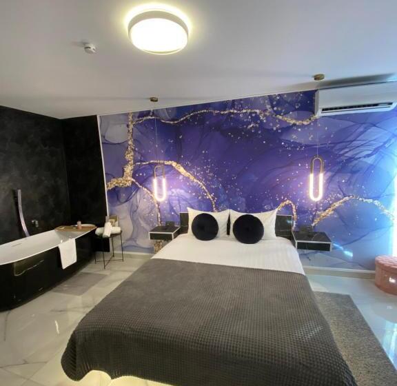 غرفة ديلوكس, Pensiunea Heaven