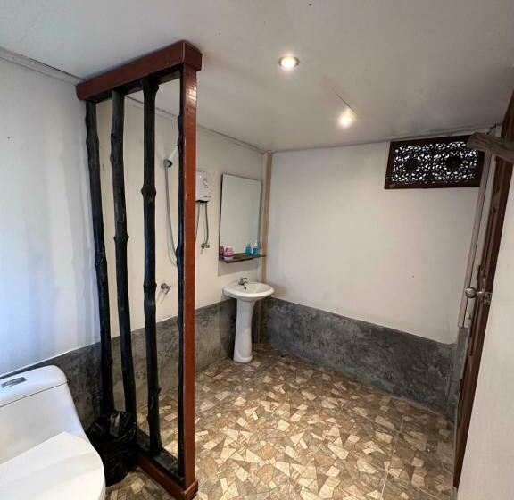 غرفة قياسية مزوَّدة بتراس, Koh Mook Mountain View