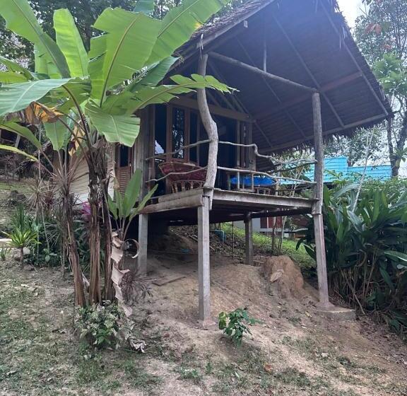 غرفة ديلوكس مزودة بشرفة, Koh Mook Mountain View