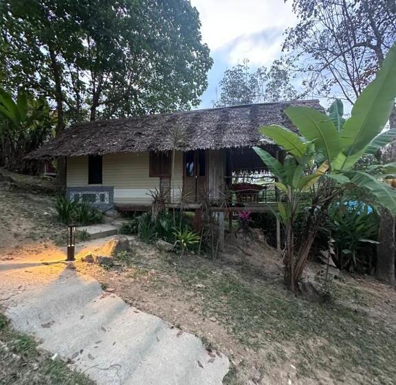 غرفة ديلوكس مزودة بشرفة, Koh Mook Mountain View