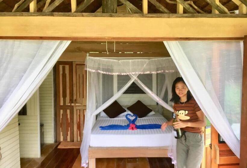 발코니 디럭스 룸, Koh Mook Mountain View