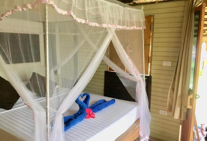 غرفة ديلوكس مزودة بشرفة, Koh Mook Mountain View