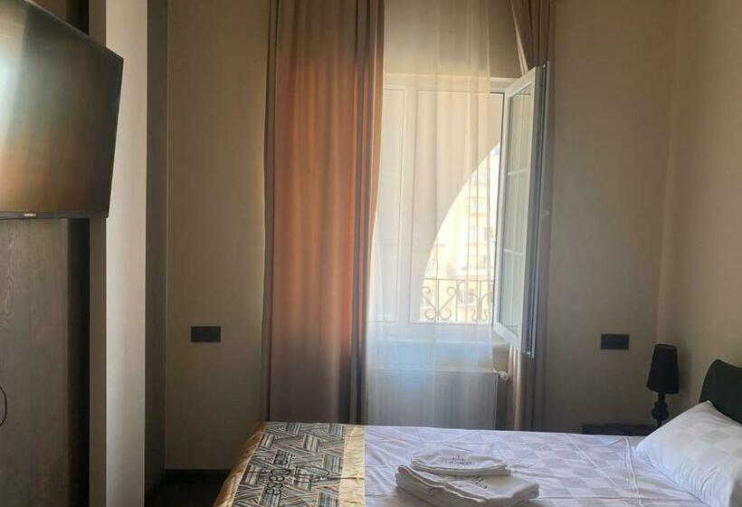 침실 2개 스위트, La Casa Hotel Yerevan