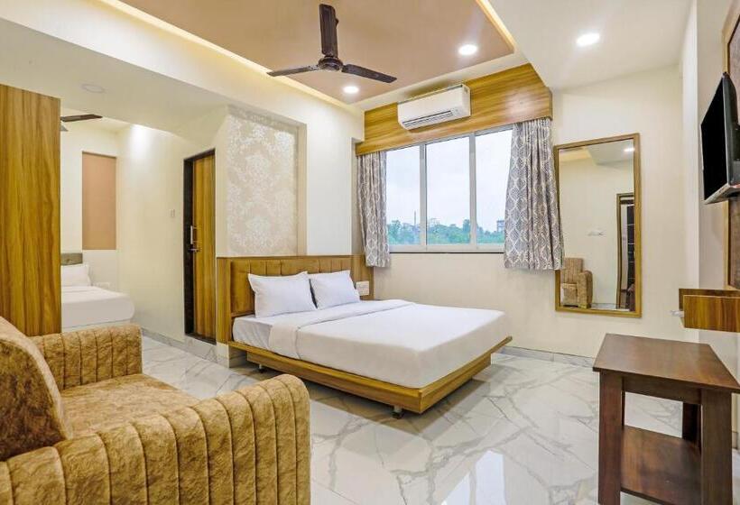 Люкс, Sai Sagar Lodging & Boarding