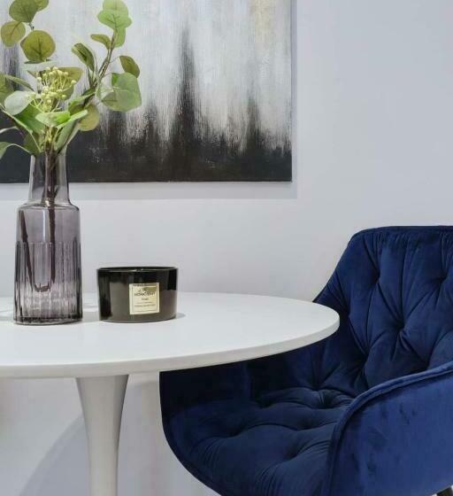 استودیوی لوکس, Government Deluxe Studio By Magic Apartments