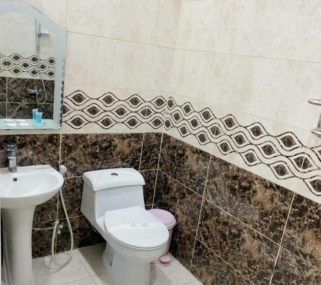 إستوديو ديلوكس, الزمرد للشقق المخدومة