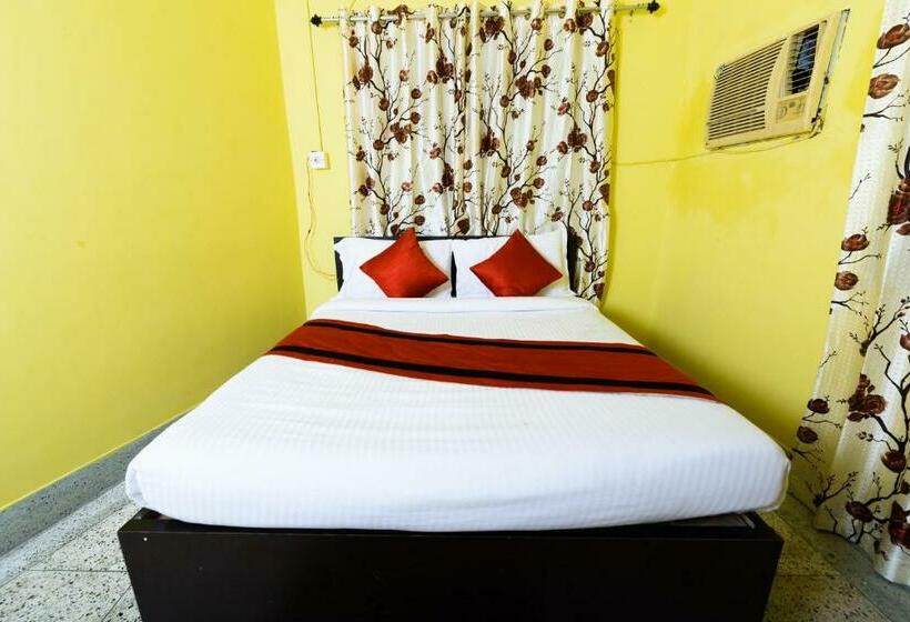 スタンダードルーム, Sterling Baishakhi