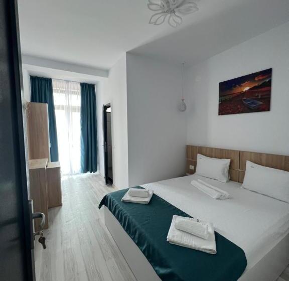 اتاق استاندارد با بالکن, Infinity By Carla