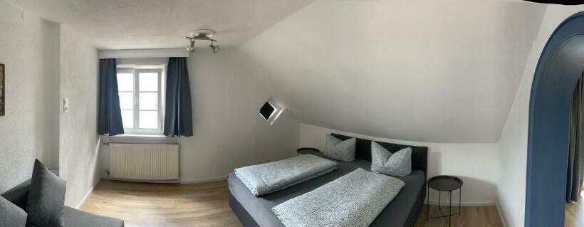 Номер Стандарт Совместная Ванная, Giulias Budget Haus