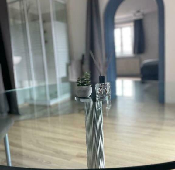 带共用浴室的标准房间, Giulias Budget Haus