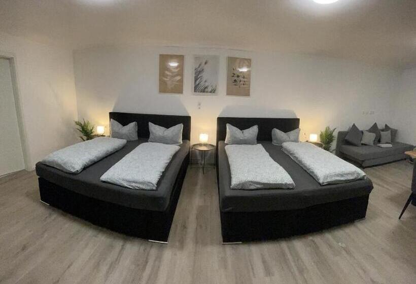 חדר סטודיו סטנדרד, Giulias Budget Haus