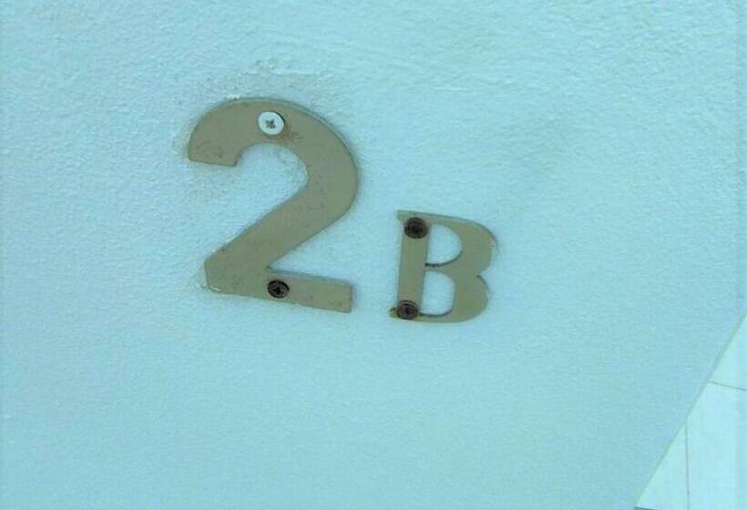 اتاق خانوادگی, Green Diamond Budens