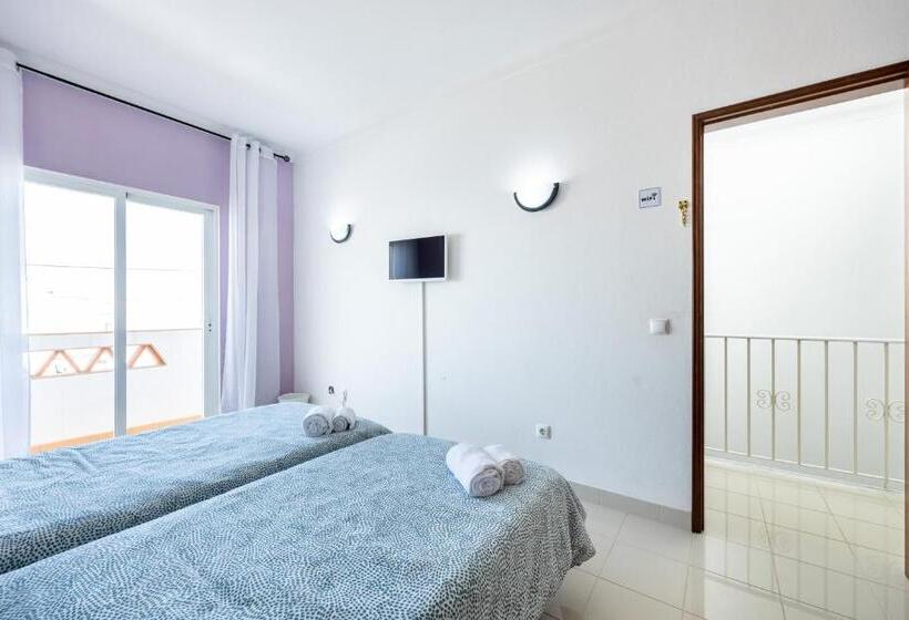 اتاق اکونومی, Green Diamond Budens