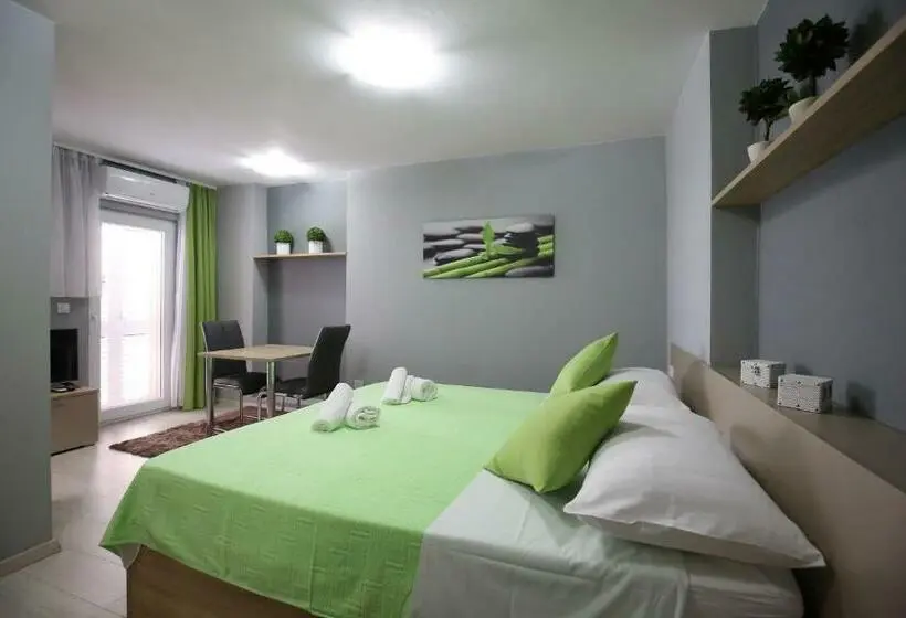バルコニー付き１ベッドルームアパートメント, Apartments And Rooms With Wifi Zadar   14528