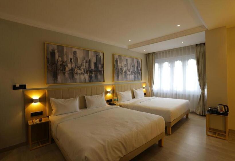 Perhehuone, City Express By Downtown