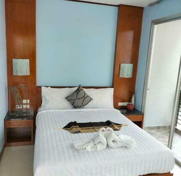 디럭스 룸, La Piccola Kata