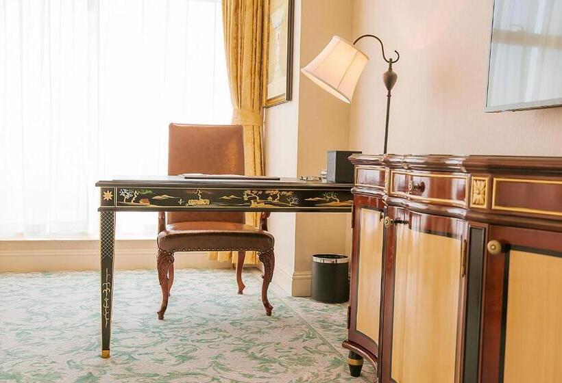 اتاق لوکس با چشمانداز دریا, Qingdao Jinshi International