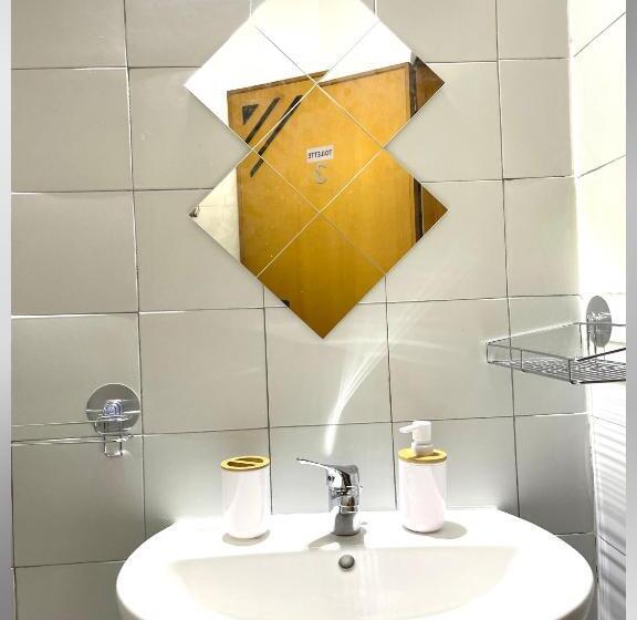 غرفة إقتصادية, Villa Capozza Maria Greca