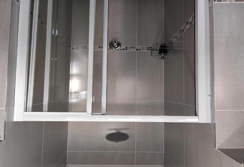 חדר סטנדרט יחיד, Wilson Guest House