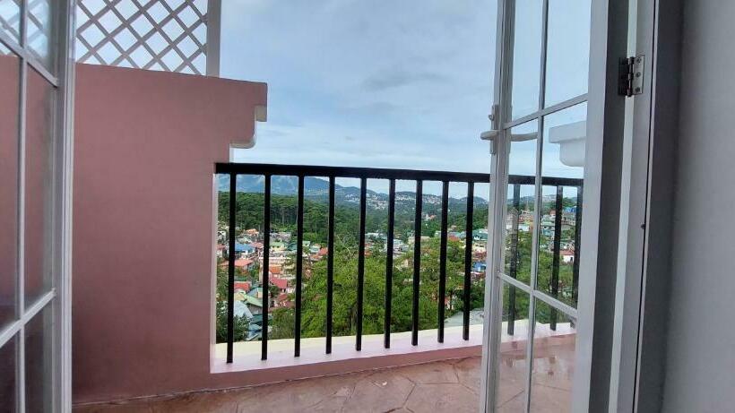 استودیو استاندارد با چشمانداز, 6th Balcony