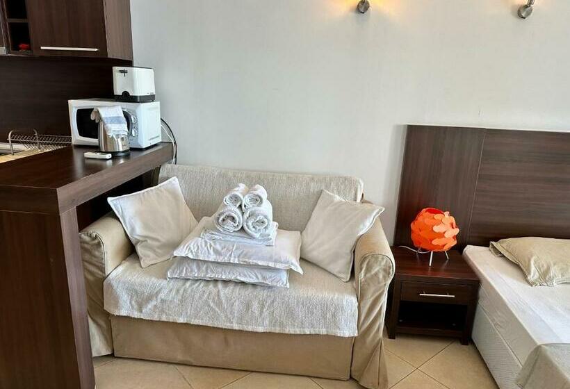 Апартаменты 1 Спальня Вид на Бассейн, Home Sweet Home Black Sea View