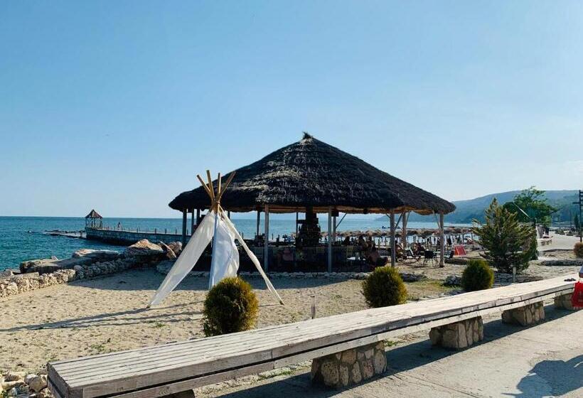 Апартаменты 1 Спальня Вид на Бассейн, Home Sweet Home Black Sea View