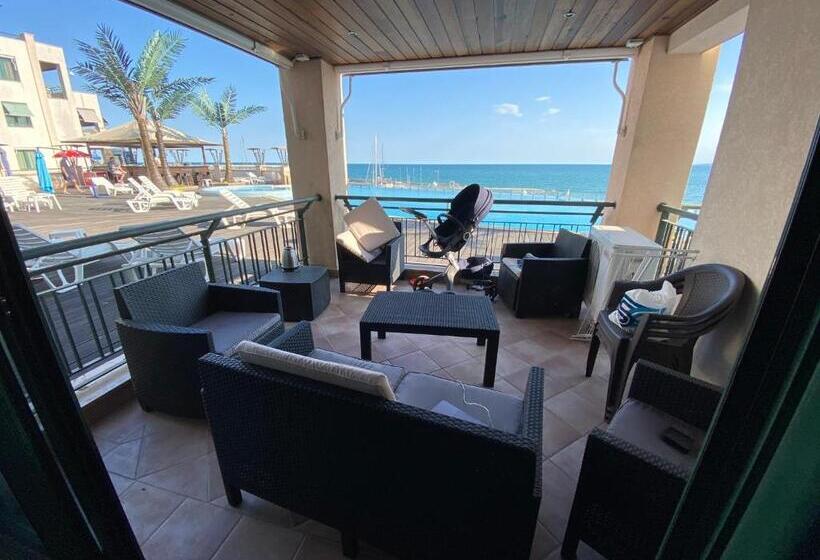 Апартаменты 1 Спальня Вид на Бассейн, Home Sweet Home Black Sea View