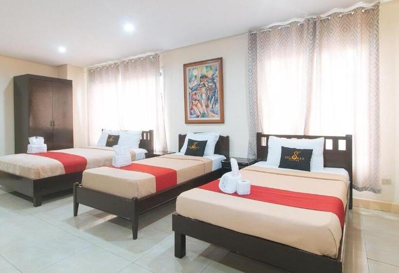 Familjerum, 153 Silverio Suites Paranaque City