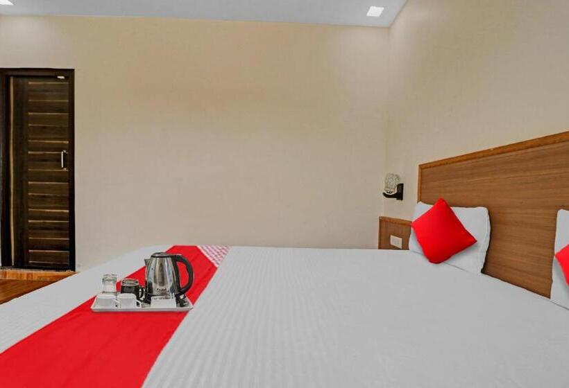 スタンダードルーム, Oyo 85578 The Royal Plaza