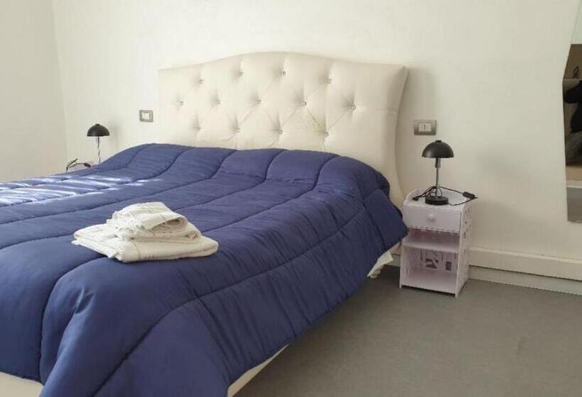 اتاق خانوادگی, Madb&b