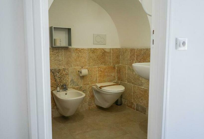 غرفة قياسية, Trullo Porta Antica