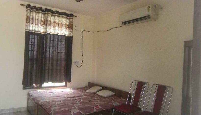 غرفة قياسية, Spot On Prithvi Garden