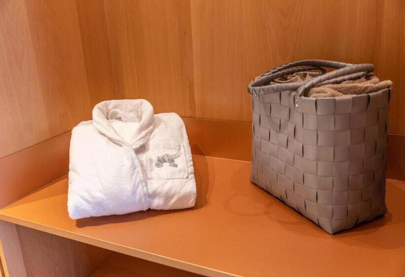 주니어 스위트 호수 전망, Llac Living Nature