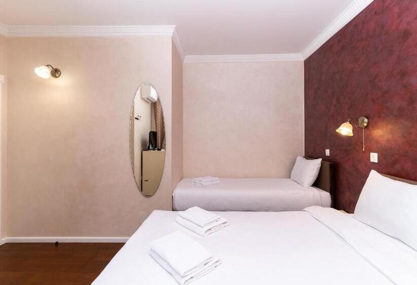 اتاق لوکس, Ornament