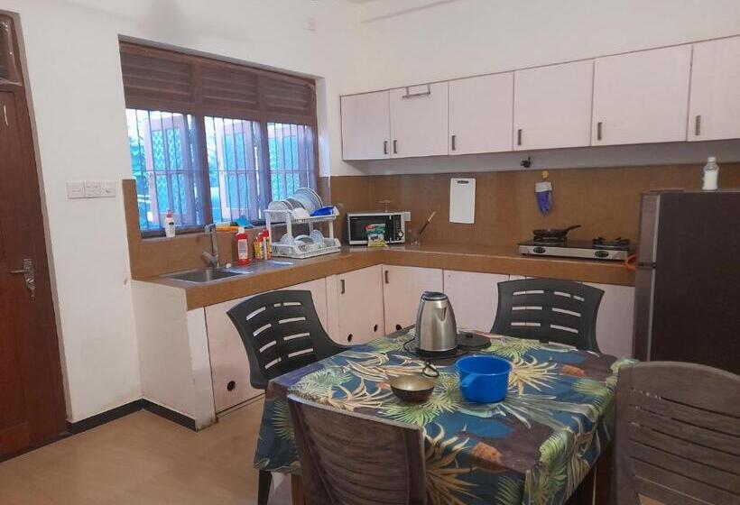 غرفة سوبيريور عائلية, Mealanie S House