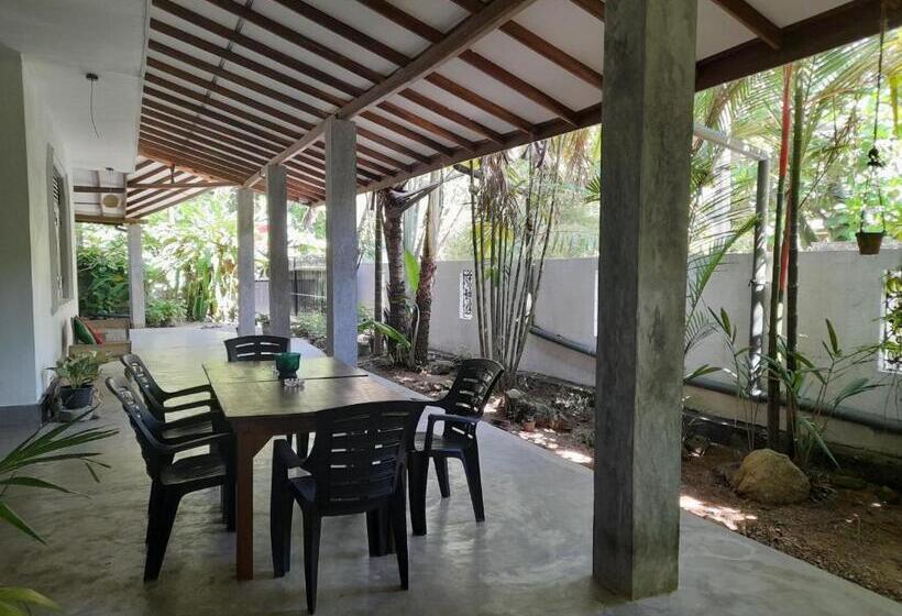 غرفة سوبيريور عائلية, Mealanie S House